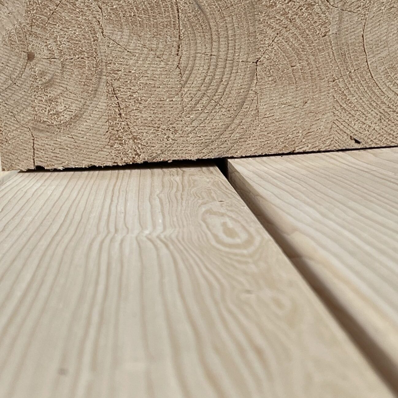 texture-bois-epicea-lc04